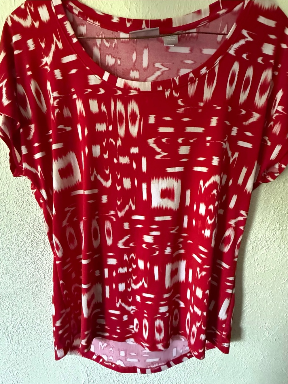 Chico's Red and White Short Sleeve Scoop Neck Tee
